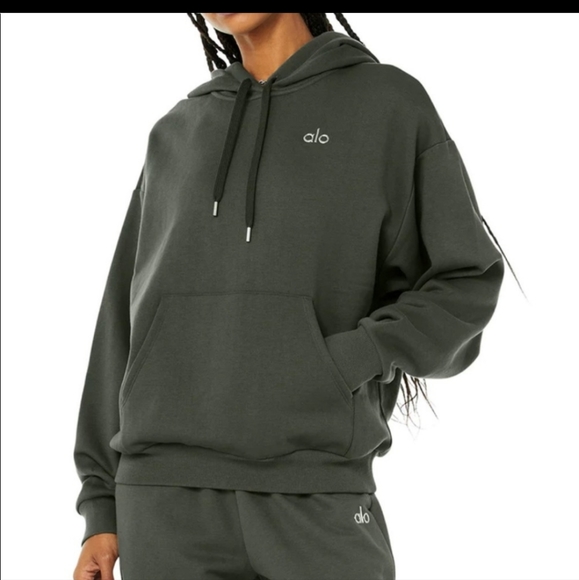 ALO Yoga Tops - Alo yoga dark cactus accolade hoodie